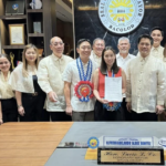 Retail tycoon Lucio Co named honorary mayor, adopted son of Bacolod City