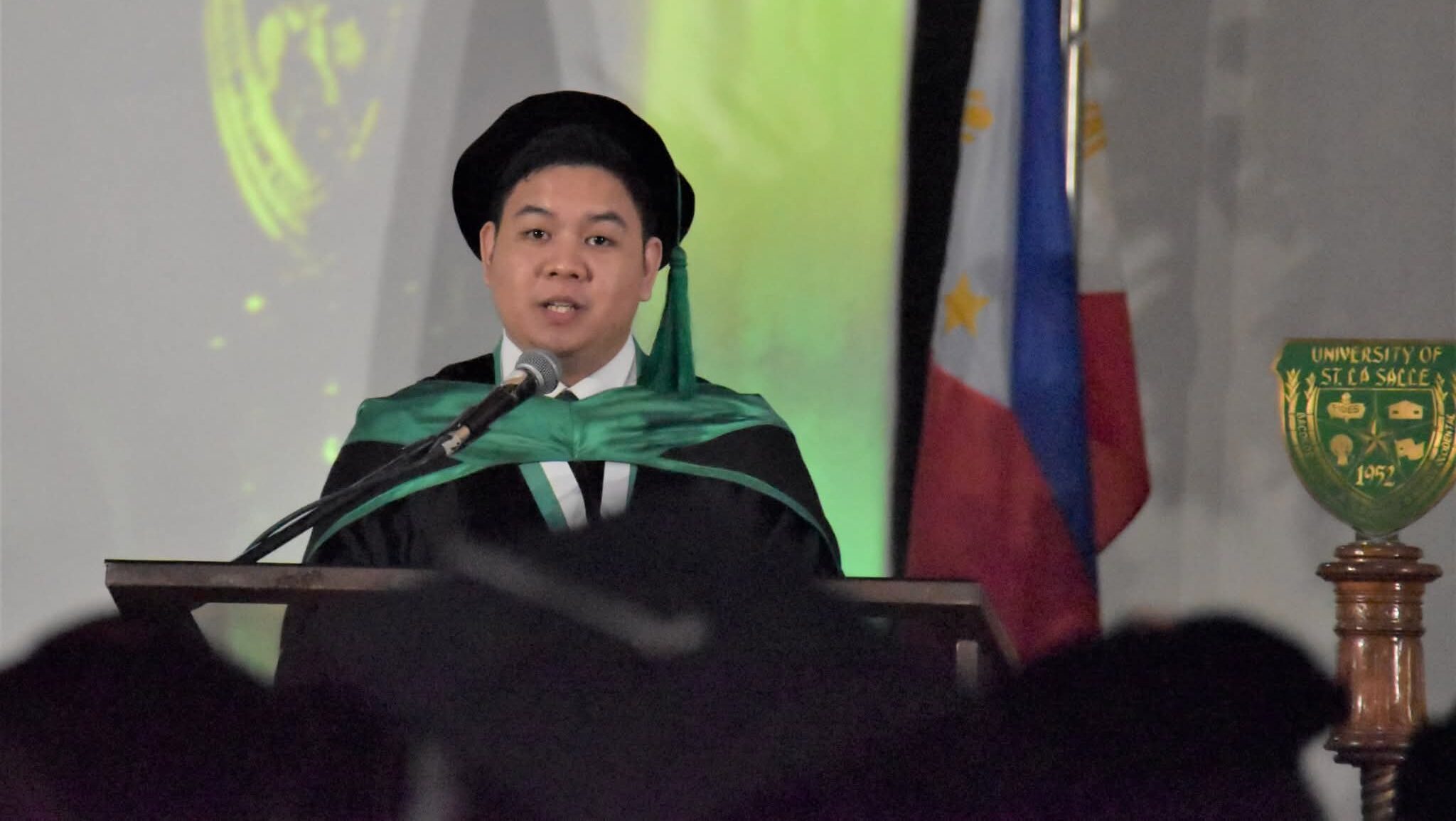 NegOcc scholar graduates as USLS College of Medicine valedictorian